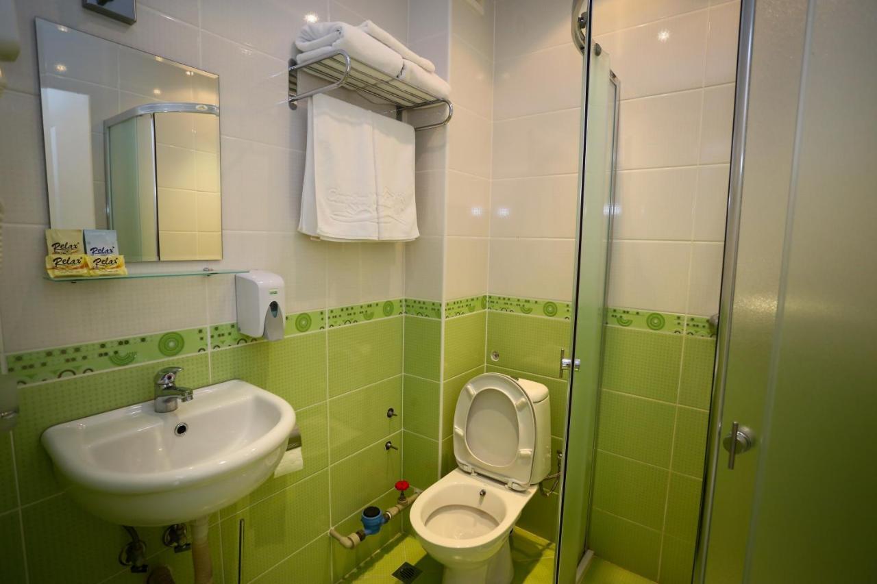 مومتشيلغراد Apart Hotel Central المظهر الخارجي الصورة